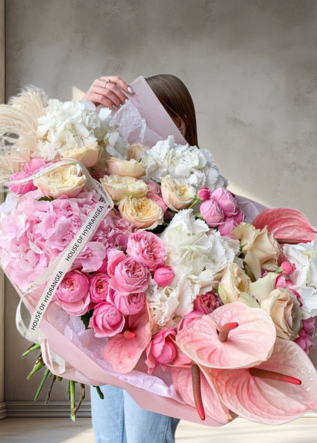 Sawyer Exquisite Flowers Bouquet White & Pink Roses Hydrangeas | Flowers Delivery in Dubai