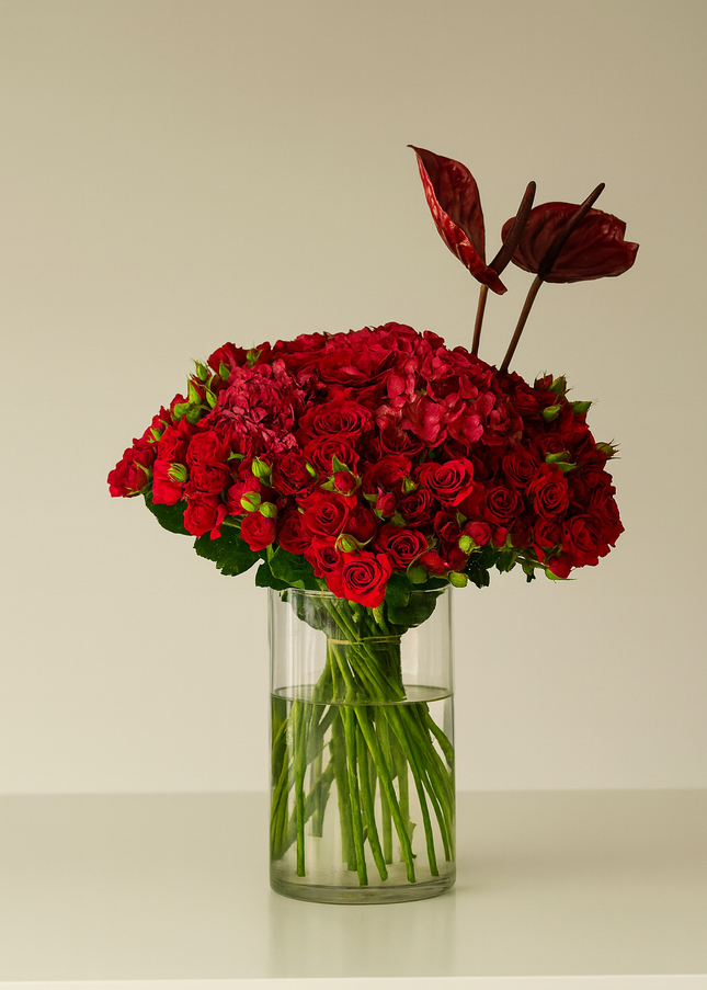 VALENTINA VASE– Flower Delivery Today
