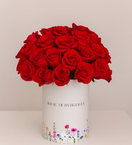 30 Luxury Red Roses Flowers Box Elegant Fresh Flowers Gift Dubai Delivery