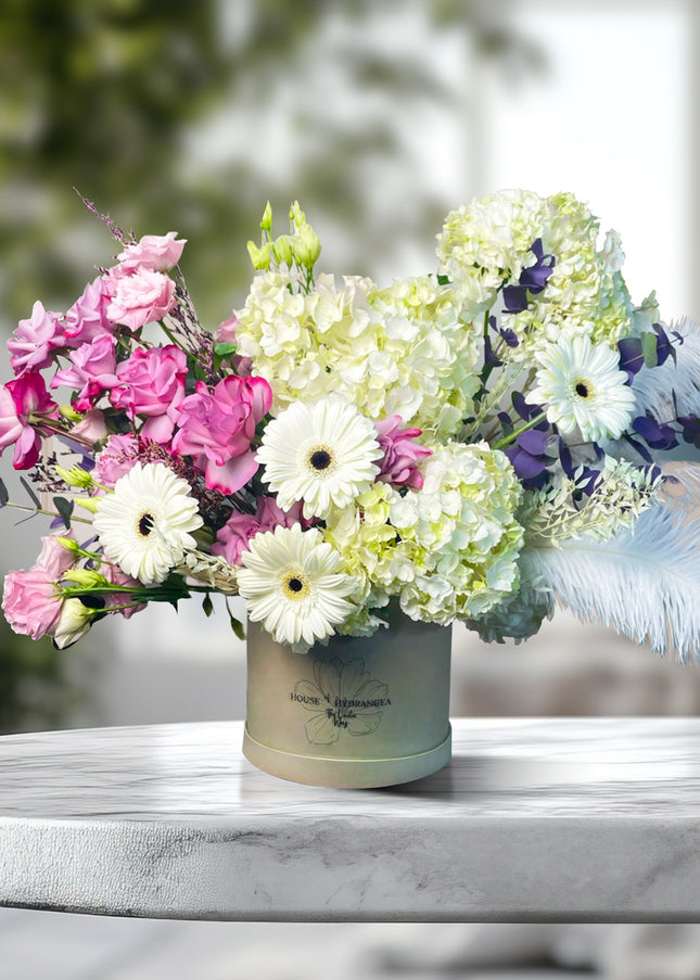 Bailey Box Roses  Rich  Rose Box Arrangement   Elegant Gift   Dubai Flower Delivery