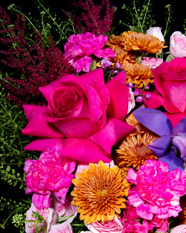 dream of gardens box of fresh flowers