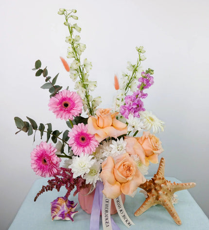 Rare Lavander Beach Vase  Flower Delivery Roses for in Dubai