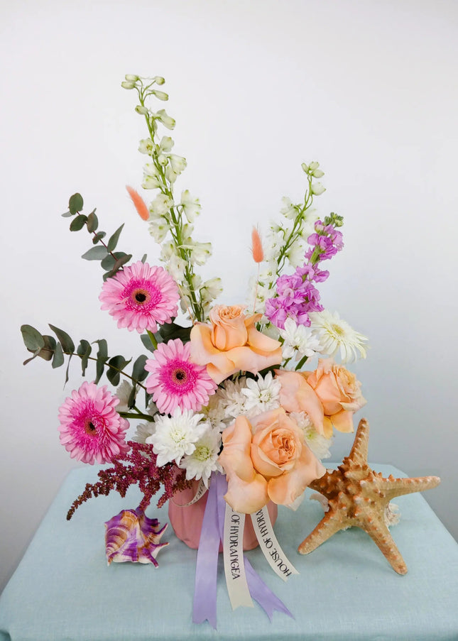 Rare Lavander Beach Vase  Flower Delivery Roses for in Dubai