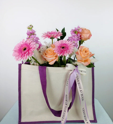 Lavender Beach Bloom Flowers Pink Gerbera Peach Roses Shop for Flowers Dubai