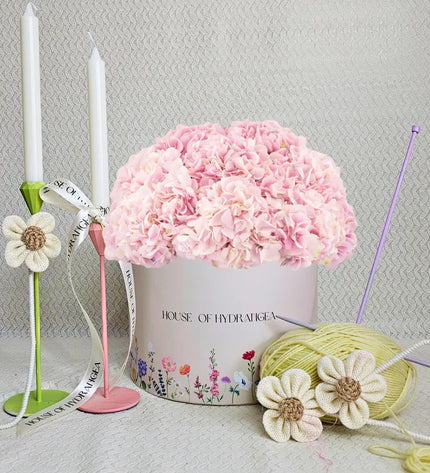 Luxury Blossom Flowers Box –  Bloom Gift Box Elegant Style  Dubai Flowers AE