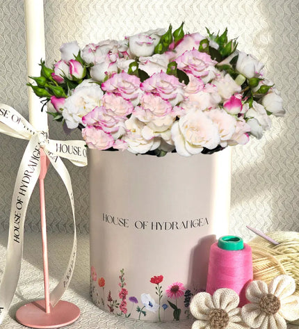 Luxury Pastel Fancy Spray Roses Pink Flowers Gift A Flowers