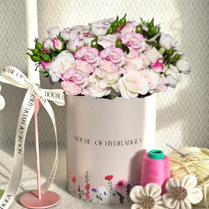 Luxury Pastel Fancy Spray Roses Pink Flowers Gift A Flowers