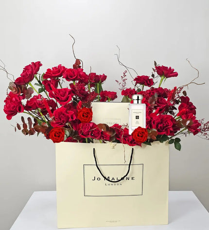Premium Red Roses Flowers with Jo Malone – Flower Shop Order Online Dubai