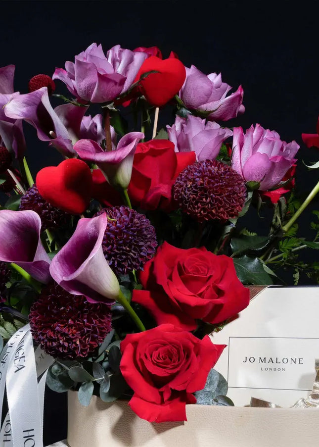Purple Rose Flowers with Jo Malone Noir – Same Day Rose Delivery in Dubai