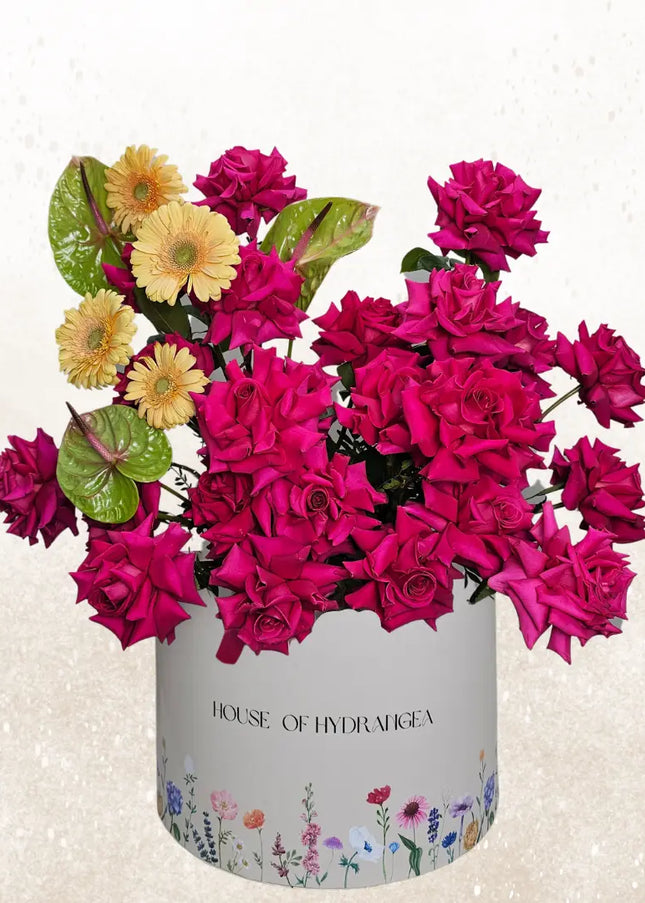 tropical velvet pink roses flowers luxury flower delivery dubai